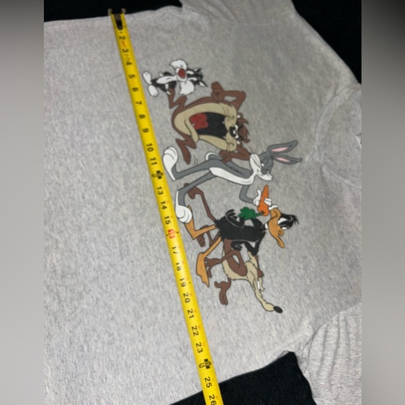 Vintage 1991 Looney Tunes Characters T
-Size OneSize XL - Picture 6 of 6